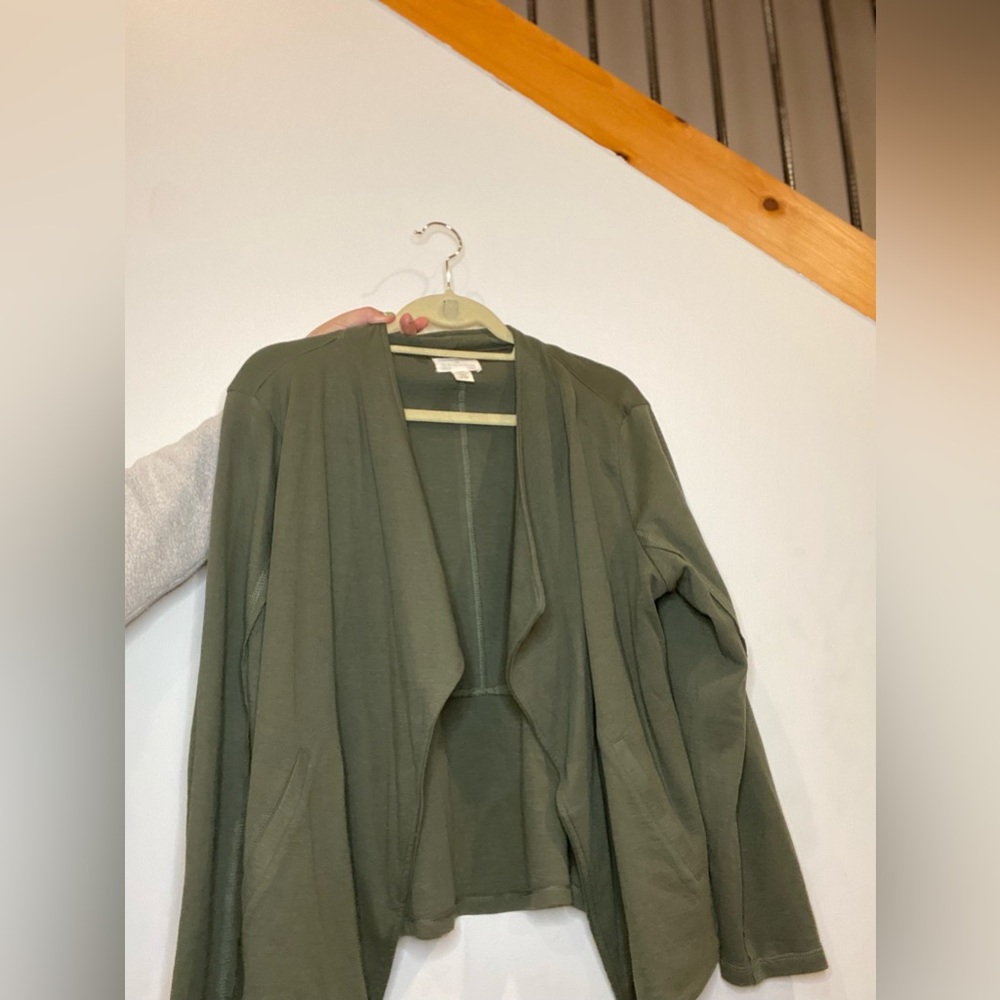 Green flowy sweater